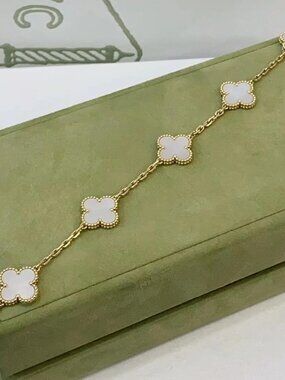 ✅Authentic Van Cleef & Arpels Vintage Alhambra Bracelet